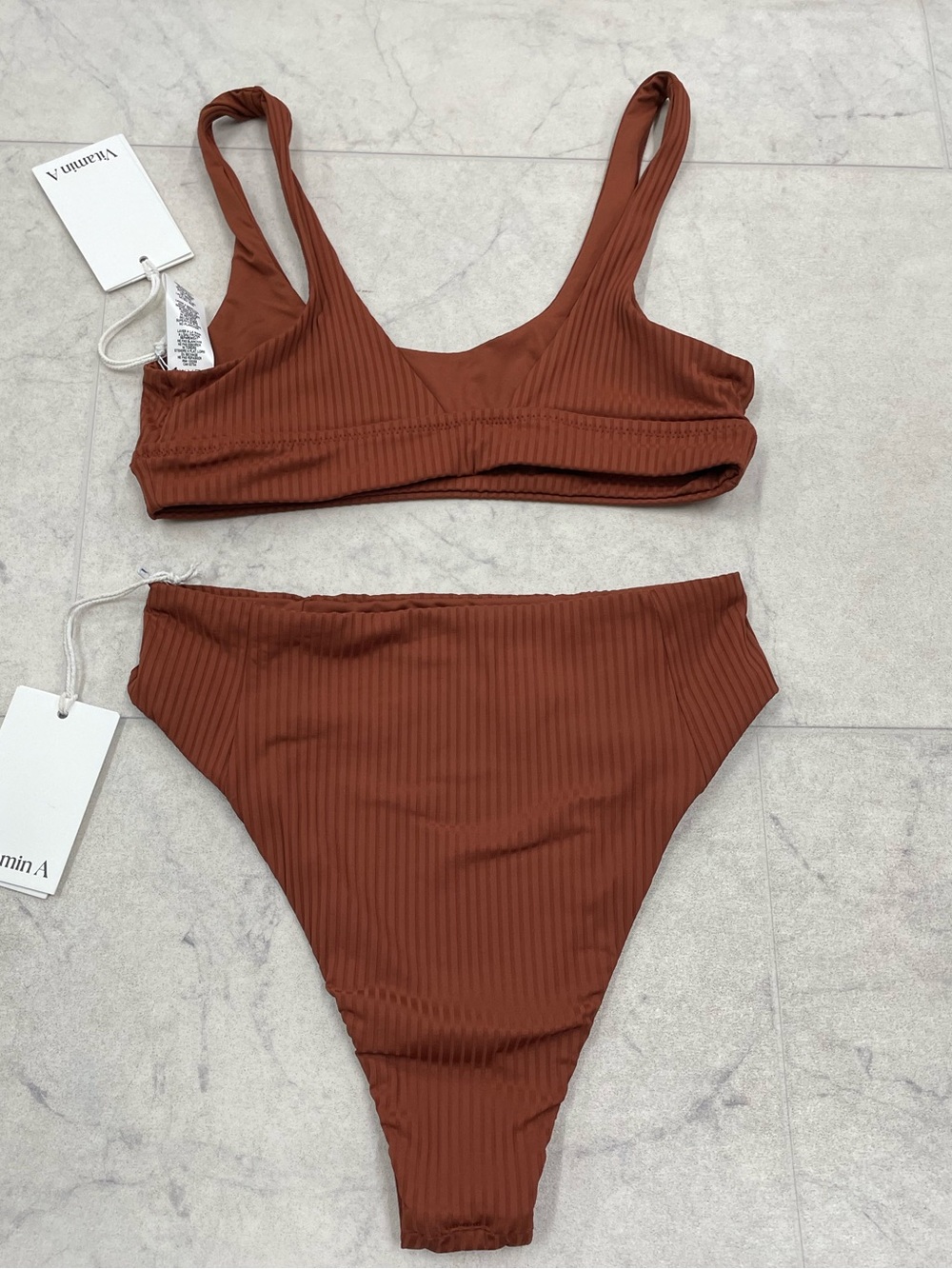 (VA-10) NWT Vitamin A Sienna High-Waist Ribbed Bikini Set Size: 6/Small - Picture 3 of 4